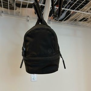 Lululemon city backpack nano